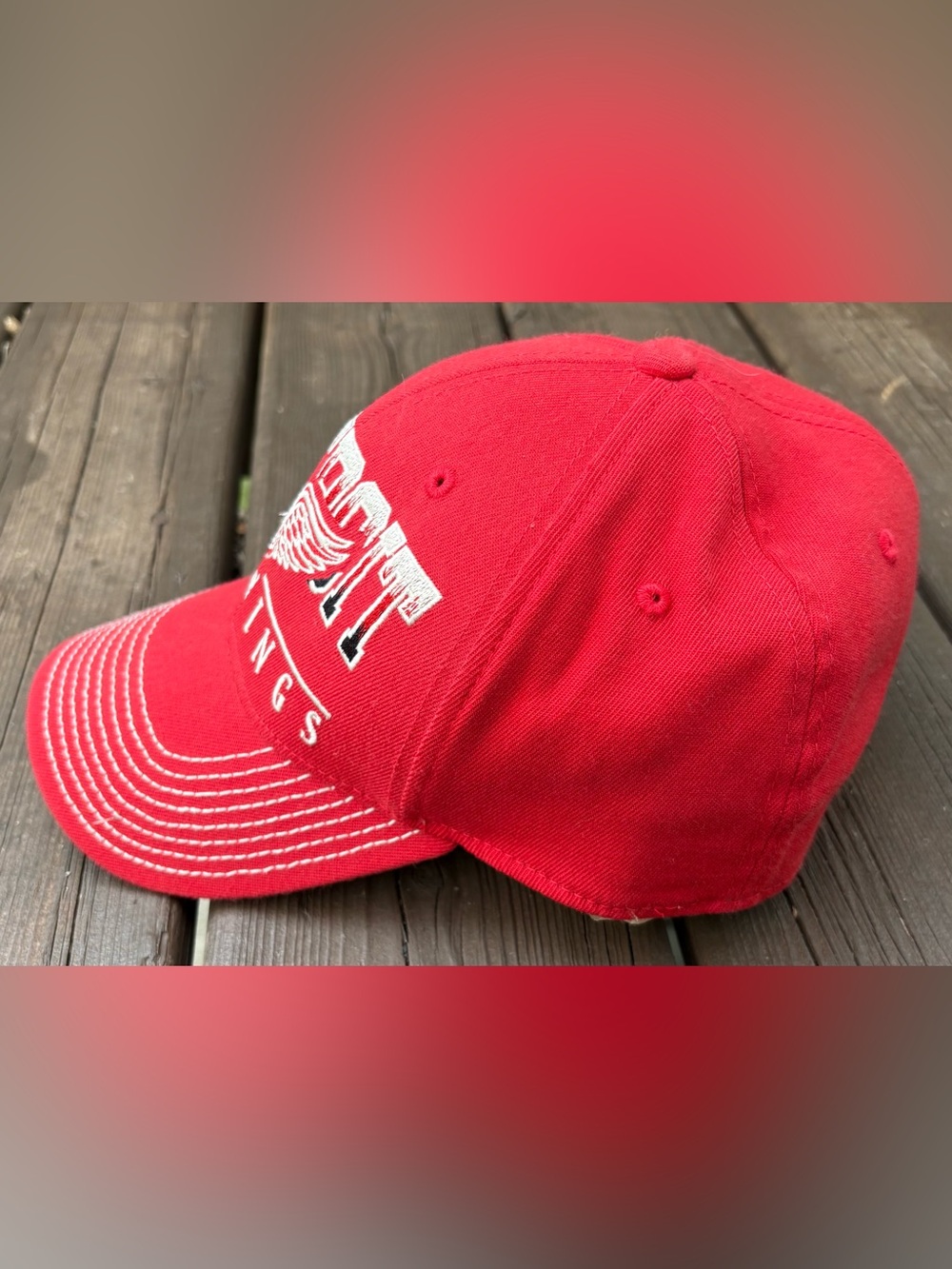 CCM Pro Ok’d Detroit Red Wings Red Fit Max Hat Size L/XL EUC - Picture 3 of 7